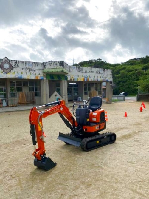 日立建機油圧ミニショベルを購入致しました。