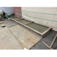 T市観光施設内架台作業